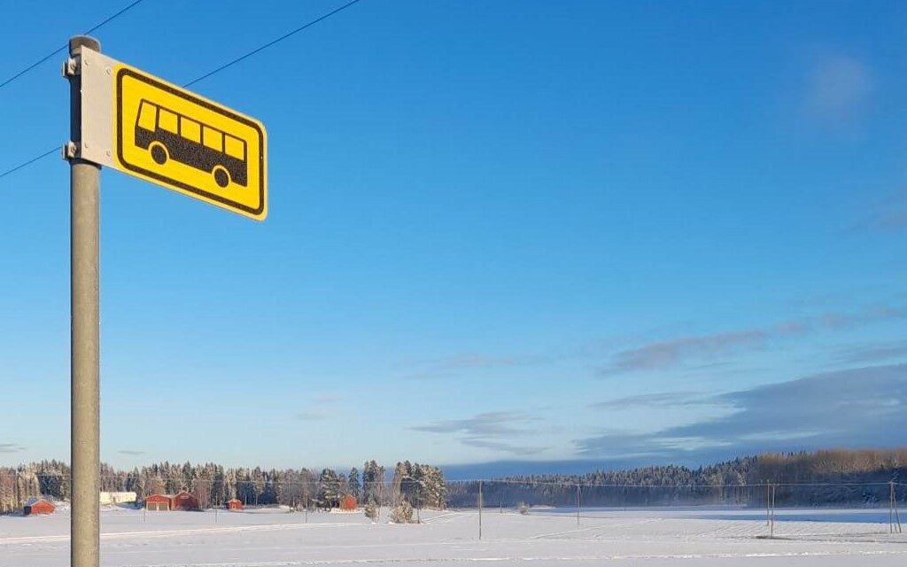 kuva bussipysäkki