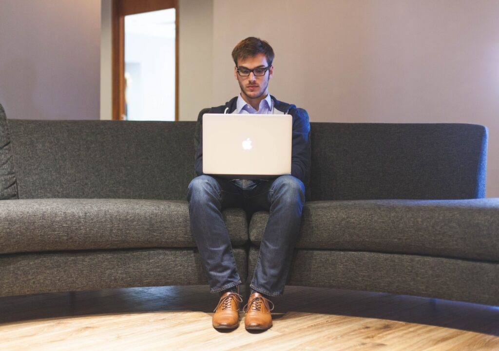 notebook-man-working-people-chair-notepad-764664-pxhere.com