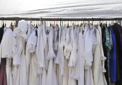 white-antique-retro-city-clothing-room-847571-pxhere.com