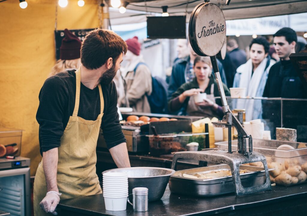 man-male-guy-meal-food-lunch-96560-pxhere.com