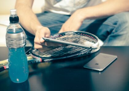 iphone-mac-mobile-apple-man-water-721849-pxhere.com