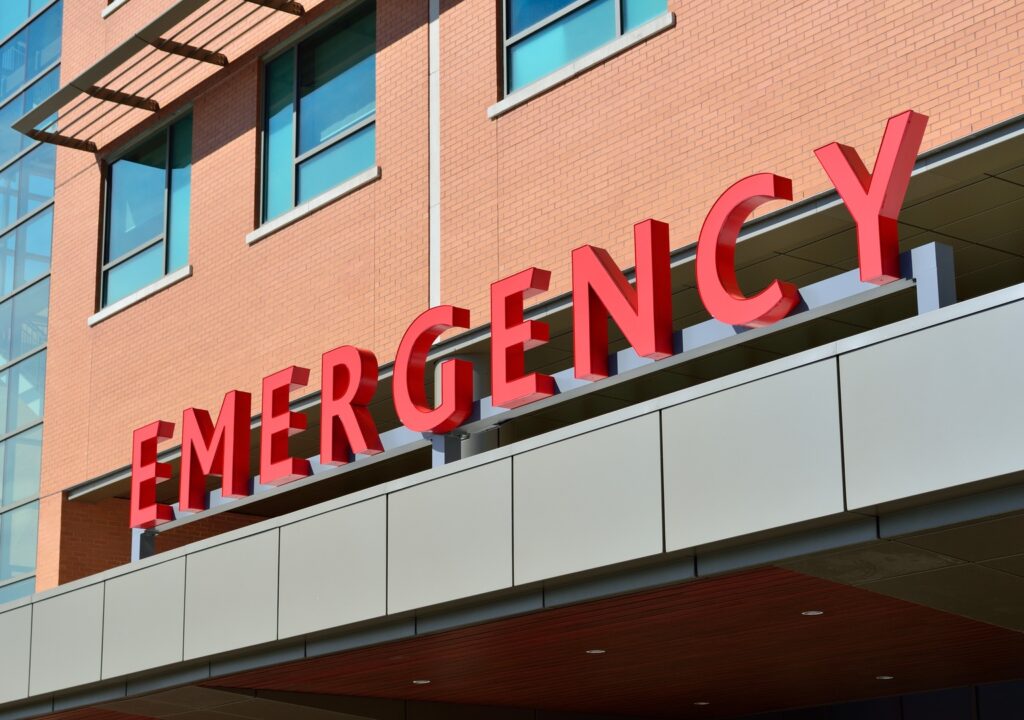 advertising-sign-red-facade-care-medicine-663205-pxhere.com