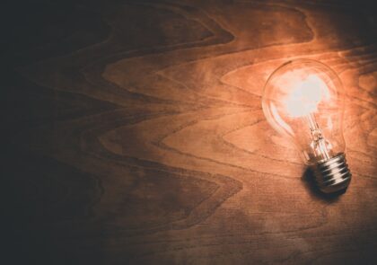 hand-creative-light-glowing-technology-sunlight-548225-pxhere.com