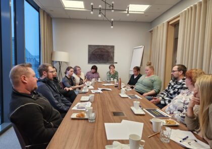 Kuva 2. Pienyrittäjien kasvunrakentajat muutoskyvykkyys valmennuksen tutustuminen._