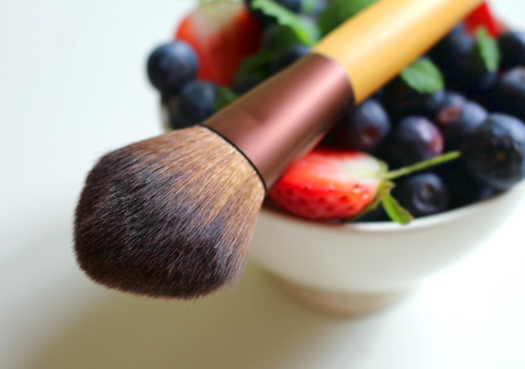 fruit-brush-tool-food-produce-color-628677-pxhere.com