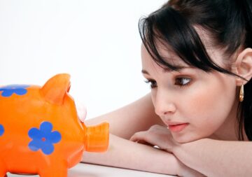 white-play-money-toy-face-nose-871617-pxhere.com