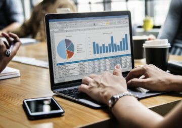 business-businessmen-businesswomen-coffee-colleagues-communication-1445929-pxhere.com