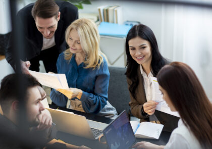 interview-candidate-hiring-office-hr-electronic-device-1704934-pxhere.com