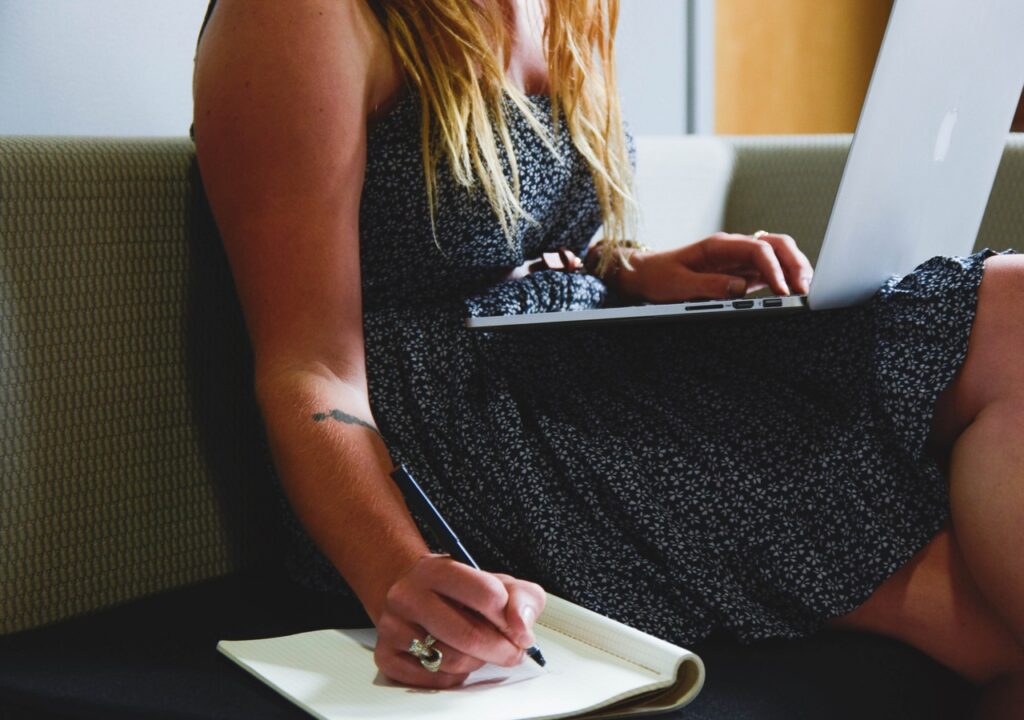 notebook-writing-hand-working-person-people-764659-pxhere.com