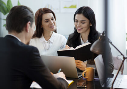 remote-interview-video-hr-laptop-electronic-device-1704950-pxhere.com