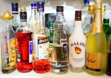 drink-bottle-alcohol-glass-bottle-malibu-spirits-1340922-pxhere.com